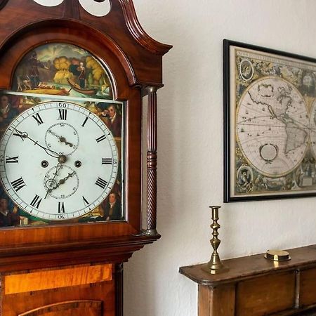 Апартаменты Charm & Character On Historic Rose Street Эдинбург Экстерьер фото