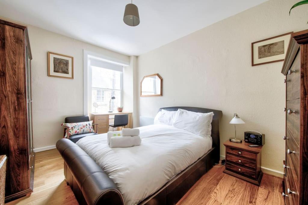 Апартаменты Charm & Character On Historic Rose Street Эдинбург Экстерьер фото